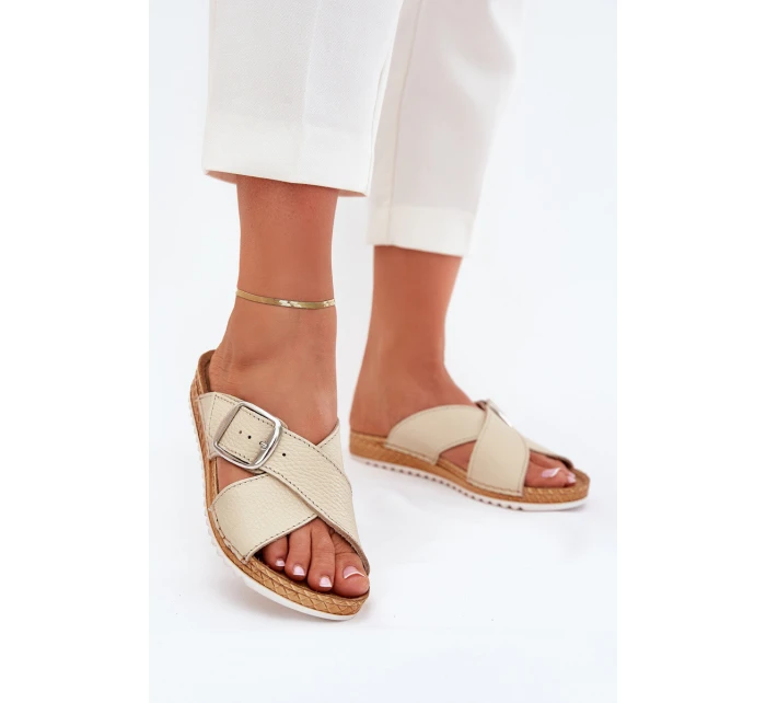 Dámské Kožené Sandály S Přezkou Béžové model 21703161 - Inblu