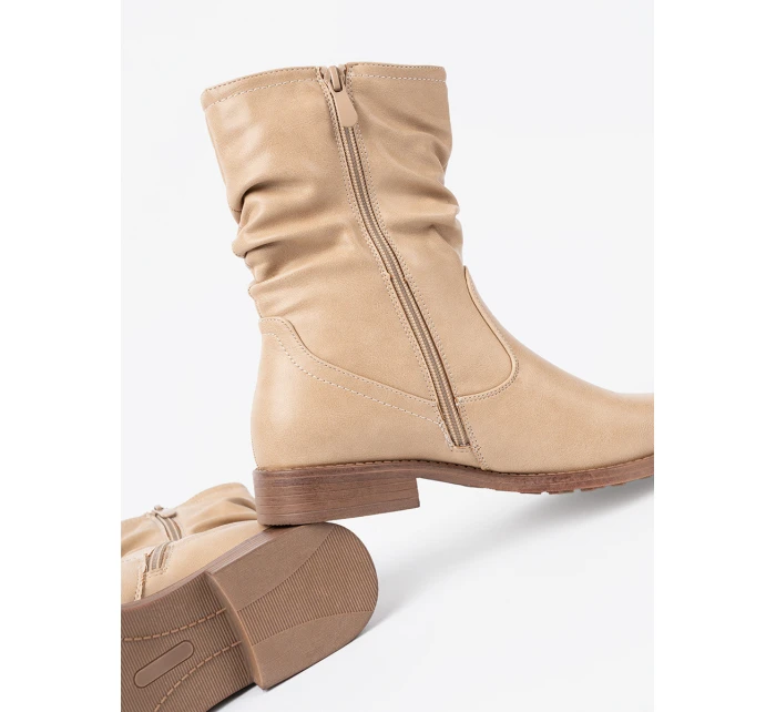 Pohodlné kotníčkové boty dámské hnědé na plochém podpatku Pohodlné kotníčkové boty dámské hnědé na plochém podpatku