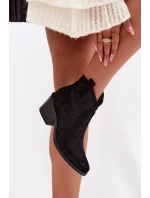 Dámské perforované kotníkové boty na podpatku model 22007400 Černé - S.Barski