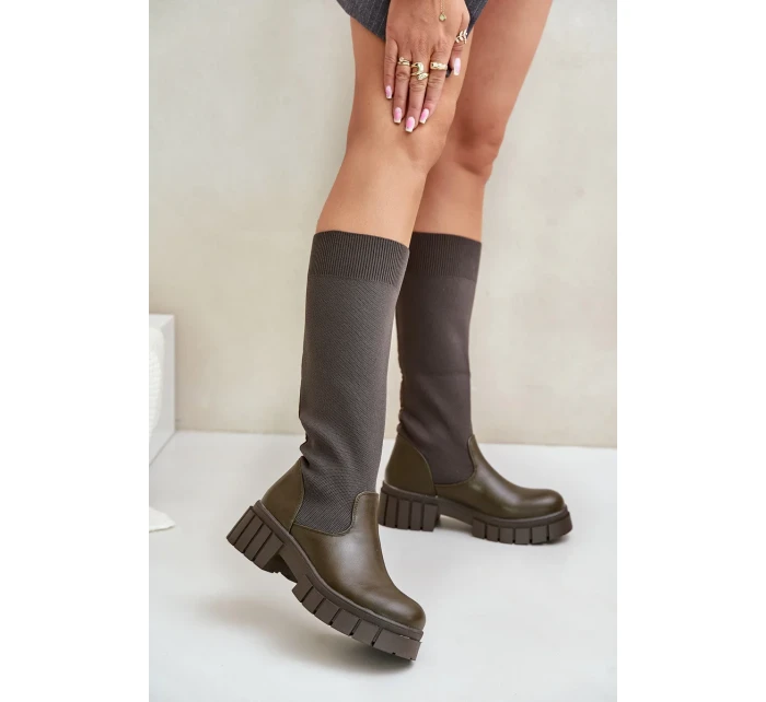 Kozačky s elastickým svrškem na plochém podpatku tmavě zelené Mesidra