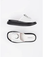 Klasické dámské nazouváky model 21033458 platforma - GOODIN