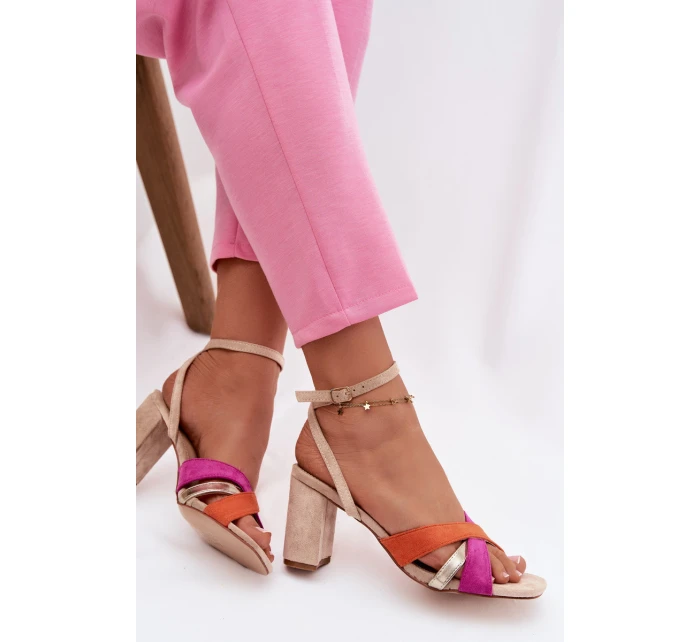 Dámské sandály na podpatku s pásky Eko semiš Béžové model 21937467 - Boto