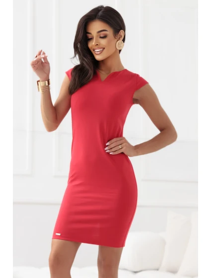 model 21234662 Klasické vypasované šaty v červené barvě - numoco model 21234662 Klasické vypasované šaty v červené barvě - numoco