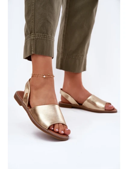 Dámské Sandály Na Plochém Podpatku Eko Kůže Zlaté model 21697875 - EVENTO Dámské Sandály Na Plochém Podpatku Eko Kůže Zlaté model 21697875 - EVENTO