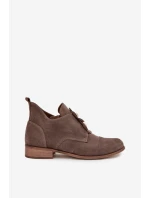 Semišové dámské polobotky s ozdobnými květinami model 21707536 tmavě béžové - Zazoo