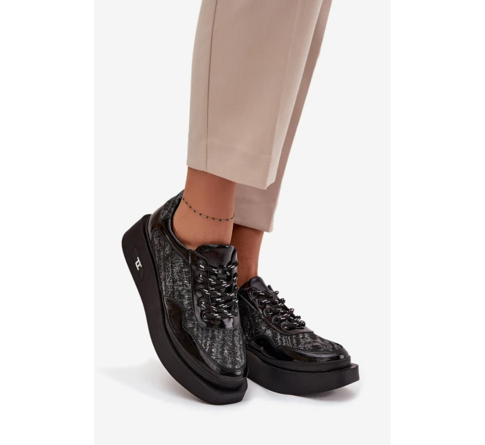 Dámské kožené šněrovací polobotky na platformě Artiker – černo/stříbrné