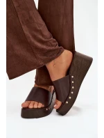 Dámské pantofle na platformě 78-200 Tmavě hnědá - Stephan Paris