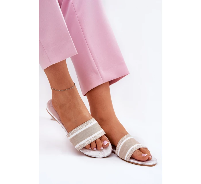 Vzorované Plné Dámské Sandály Béžové model 21689586 - Boto Vzorované Plné Dámské Sandály Béžové model 21689586 - Boto