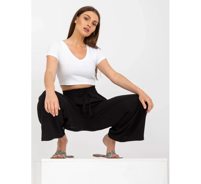 Kalhoty D73781M62237A černé