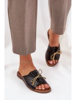 Kožené Ploché Elegantní Pantofle S Mašlí Lewski model 21684473 Černé - Boto Kožené Ploché Elegantní Pantofle S Mašlí Lewski model 21684473 Černé - Boto