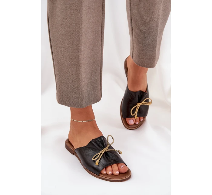 Kožené Ploché Elegantní Pantofle S Mašlí Lewski model 21684473 Černé - Boto Kožené Ploché Elegantní Pantofle S Mašlí Lewski model 21684473 Černé - Boto