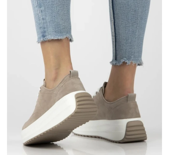 Dámské kožené boty na platformě béžové Filippo DP6795 Dámské kožené boty na platformě béžové Filippo DP6795