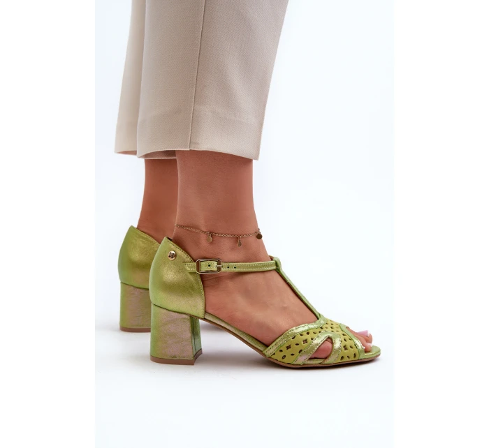 Dámské kožené sandály na podpatku model 21662550 - Maciejka