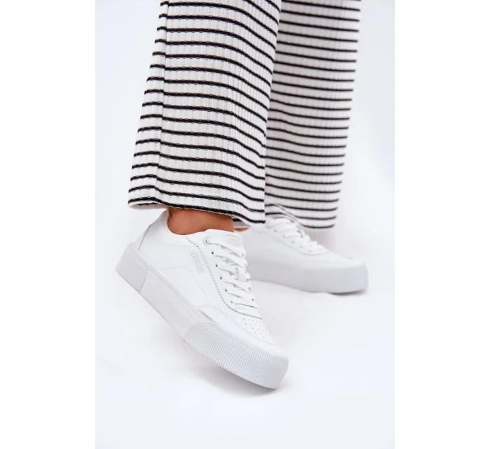 Nízké sneakersy z eko kůže Big Star RR274303 Bílé Nízké sneakersy z eko kůže Big Star RR274303 Bílé