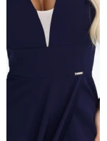 Elegantní maxi šaty s hlubokým výstřihem a rozparkem na nohou tmavě modré model 21861000 - numoco