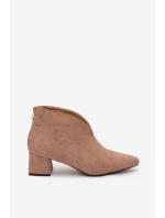 Dámské kotníkové boty na podpatku s prošíváním – béžové Darlisse