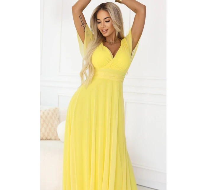 Dlouhé šaty s výstřihem, kosticemi a krátkými rukávy model 21955154 - numoco basic