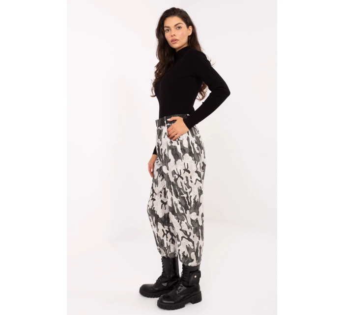 Dámské kalhoty model 218437 Italy Moda Dámské kalhoty model 218437 Italy Moda