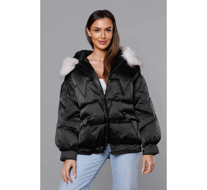 Černá krátká oversize bunda (H-1109-01) Černá krátká oversize bunda (H-1109-01)