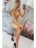 Přiléhavé svetrové šaty s knoflíky béžové barvy Přiléhavé svetrové šaty s knoflíky béžové barvy