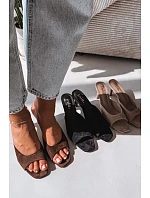 Dámské pantofle na podpatku Čokoládové model 22092057 - Boto