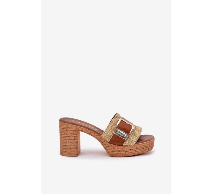 Kožené Dámské Sandály Na Podpatku S Přezkou A Pletením Hnědé model 21697435 - Zazoo Kožené Dámské Sandály Na Podpatku S Přezkou A Pletením Hnědé model 21697435 - Zazoo