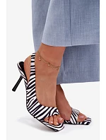 Ženské sandály na podpatku z eko semiše model 22039878 - Boto