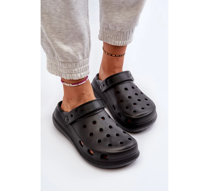 Dámské pěnové žabky černé model 21653138 - Boto Dámské pěnové žabky černé model 21653138 - Boto