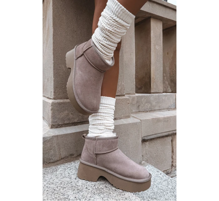 Dámské sněhule z přírodního semiše vyhřívané kožešinou Khaki Milora Dámské sněhule z přírodního semiše vyhřívané kožešinou Khaki Milora