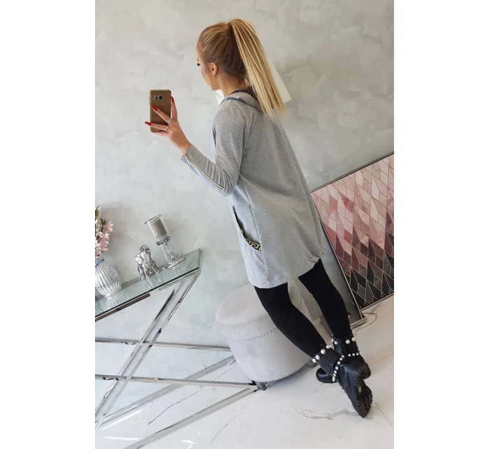 Mikina s ozdobnou šedou páskou Mikina s ozdobnou šedou páskou