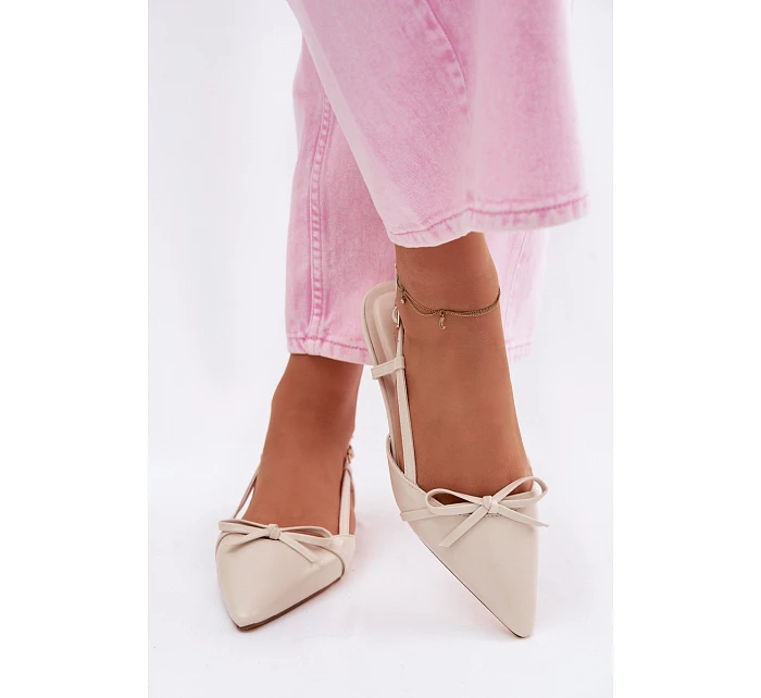 Dámské sandály z imitace kůže na nízkém podpatku světle béžové Jelmera