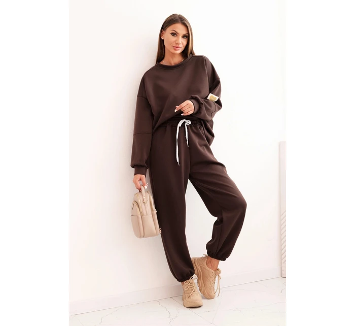 Dámská souprava máslová s volnou mikinou a kalhotami s nápisem LOVE hnědá Dámská souprava máslová s volnou mikinou a kalhotami s nápisem LOVE hnědá