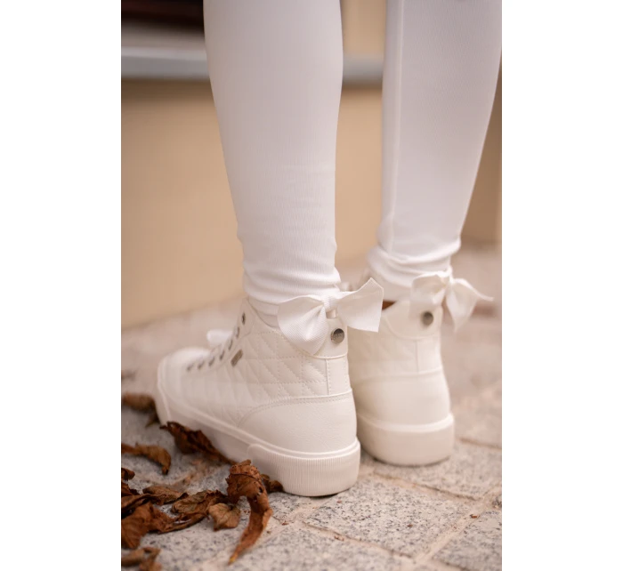 Zateplené Dámské Tenisky Se Švy Bílé Big Star OO274A479 Zateplené Dámské Tenisky Se Švy Bílé Big Star OO274A479