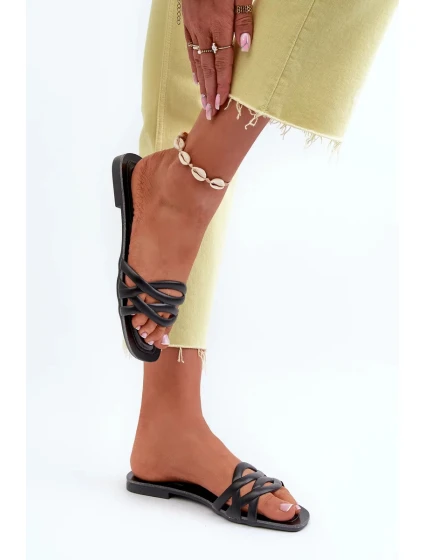 Dámské pantofle z eko kůže na plochém podpatku, černá, Moldela