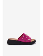 Dámské Zamszové Pantofle S Fuchsie model 21697716 - VINCEZA