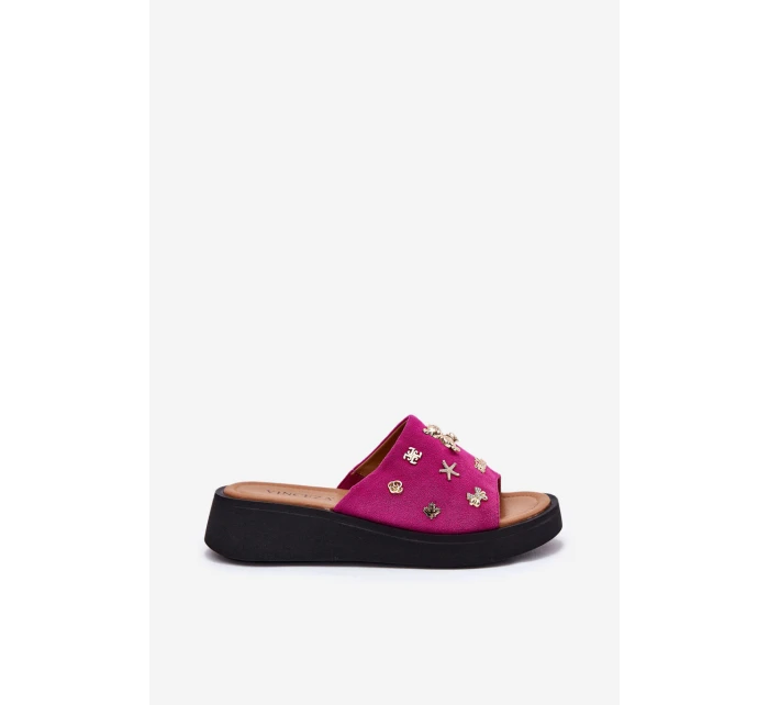 Dámské Zamszové Pantofle S Fuchsie model 21697716 - VINCEZA