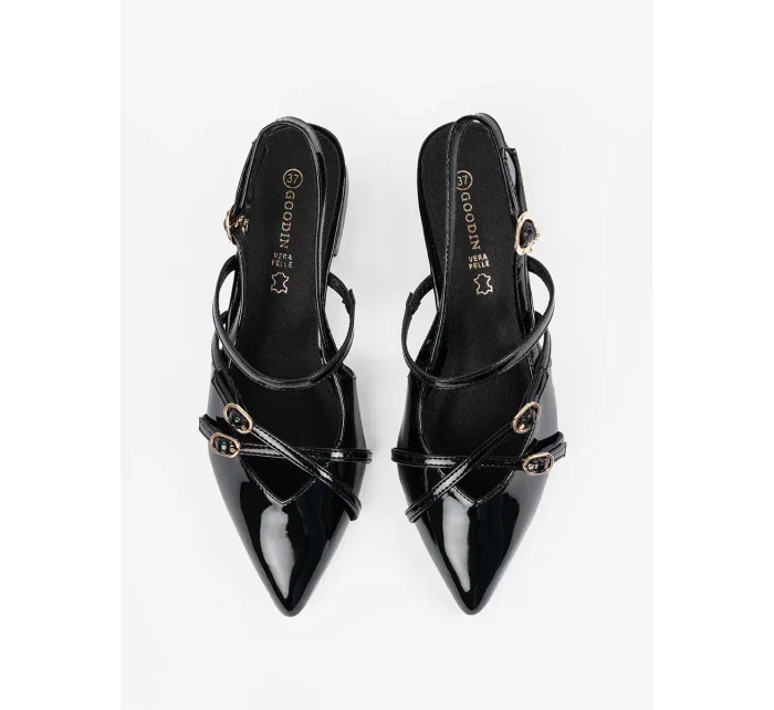 Praktické  lodičky černé dámské Obcas