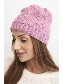 Dámská zimní čepice z vlny a dekorativním pletením s perličkami K470 tmavě růžová