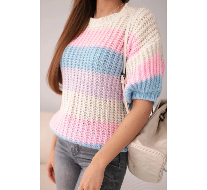 Dámský svetr s krátkým rukávem v barevných pruzích a model 21949228 vzorem béžový - K-Fashion