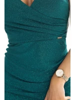 tužkové šaty s obálkovým výstřihem a ramínky zelené model 21200194 - numoco tužkové šaty s obálkovým výstřihem a ramínky zelené model 21200194 - numoco