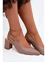 Dámské sandály s  na podpatku  Taupe model 22221087 - Zazoo