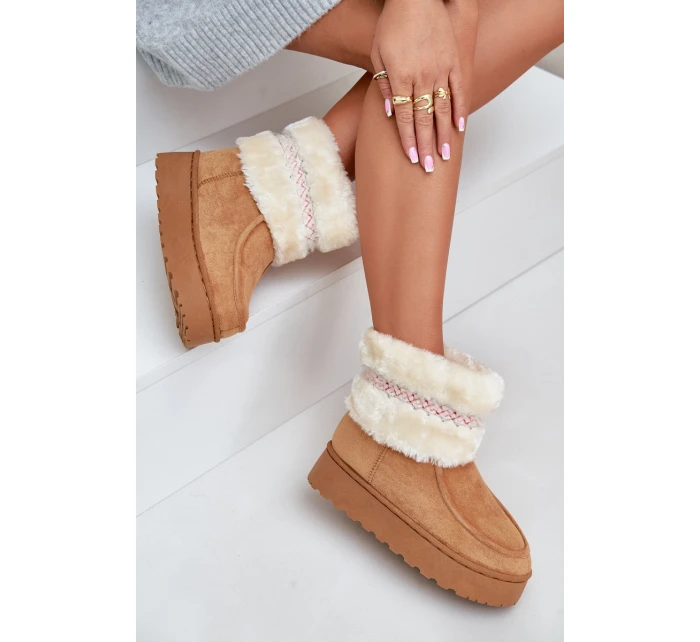 Dámské Sněhule Na Platformě S Kožešinou A Vzorem Camel model 21678814 - Boto Dámské Sněhule Na Platformě S Kožešinou A Vzorem Camel model 21678814 - Boto