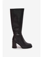 Dámské musketýrky z přírodní kůže na sloupkovém podpatku, zateplené Vinceza 66826 – černé Dámské musketýrky z přírodní kůže na sloupkovém podpatku, zateplené Vinceza 66826 – černé