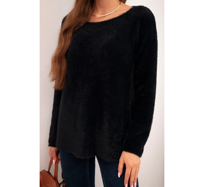 Dámský svetr z měkké pleteniny s kulatým výstřihem černý