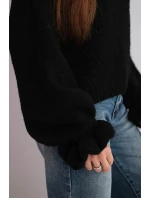 Dámský svetr s přídavkem mohairu s hrubým pletením a ozdobnými rukávy černý