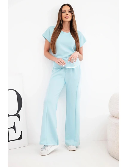 Dámský komplet z materiálu masełko s krátkým rukávem a kalhotami se širokou nohavicí mentolový