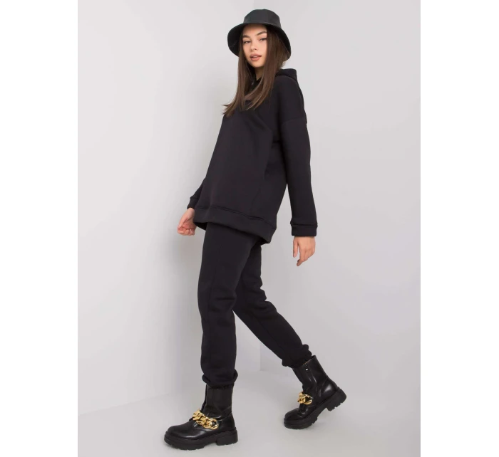 Souprava RV KMPL 6991.95P černá Souprava RV KMPL 6991.95P černá