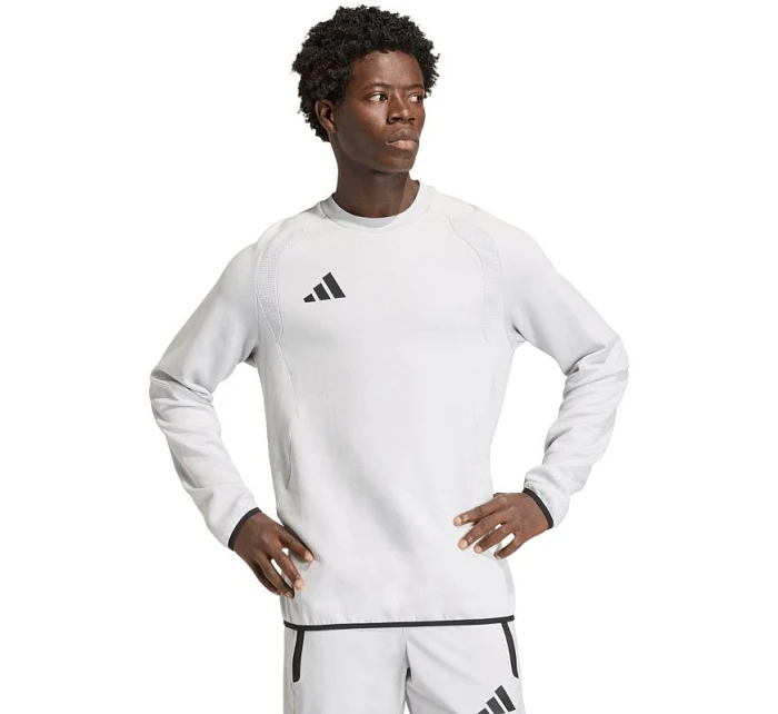 Pánská mikina Tiro 26 Travel Crew bílá model 22062539 pánské - ADIDAS Pánská mikina Tiro 26 Travel Crew bílá model 22062539 pánské - ADIDAS