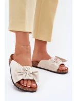 Dámské sandály na korkové podrážce s mašlí béžové model 21701462 - Boto