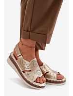 Kožené sandály na platformě model 22101270 Zlaté - S.Barski Kožené sandály na platformě model 22101270 Zlaté - S.Barski